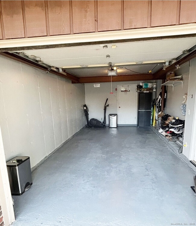 Foto del edificio - 322 Knapps Hwy