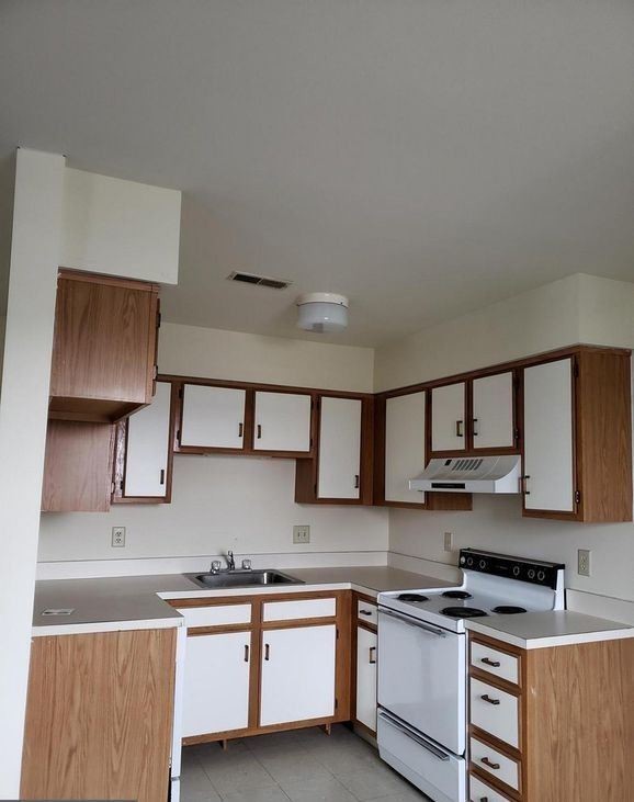 Foto del edificio - 1 br, 1 bath House - 1747 LONG DRIVE