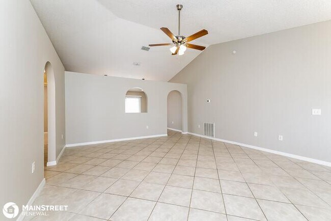Building Photo - 719 VERSAILLES, KISSIMMEE, FL 34759