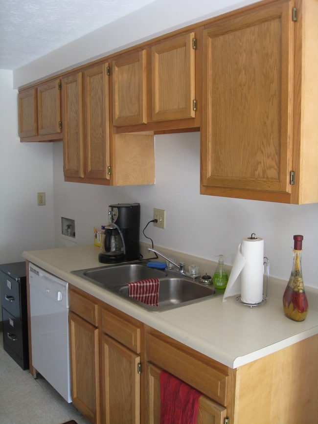 Building Photo - Sunbury Square Apartments