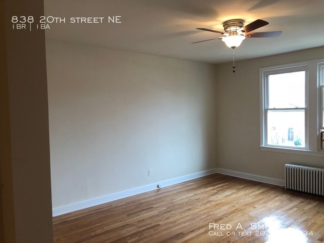 Foto del edificio - 838 20th St NE