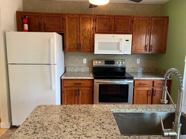 Kitchen - 2206 Wetherburne Way