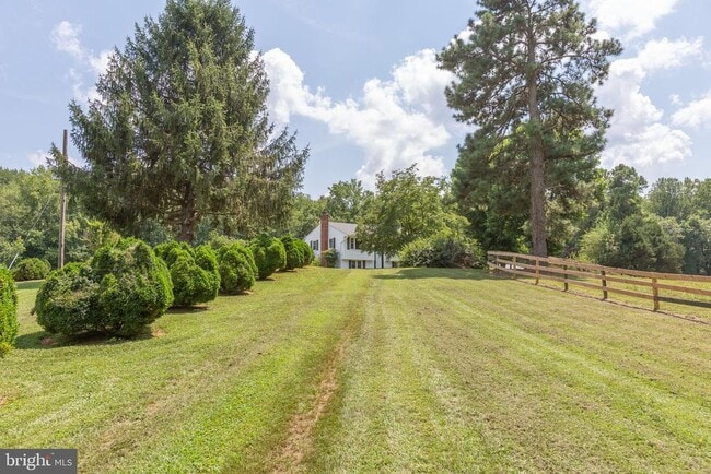 Foto del edificio - 18136 Pepmeier Hill Rd