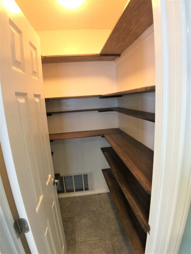 Foto del edificio - 4 Bed/ 2 Bath House Rental in El Segundo