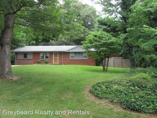 Building Photo - 4 br, 2 bath House - 202 Melody Circle