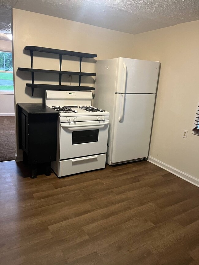 Foto del edificio - 11368 Homestead Ave NE