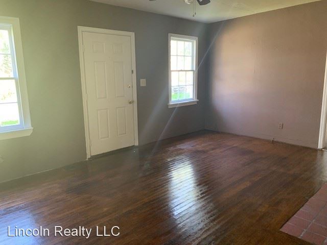 Building Photo - 2 br, 1 bath House - 311 E. Alden Ave *