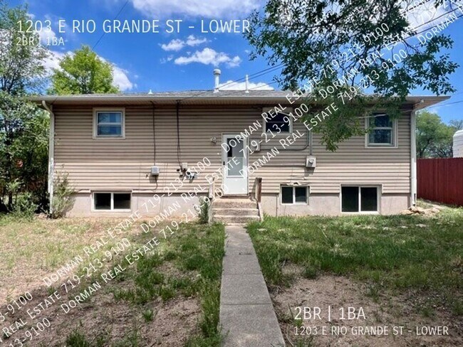 Building Photo - 1203 E Rio Grande St
