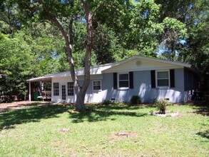 Building Photo - 1020 Cherokee St