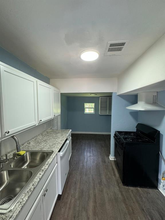 Foto del edificio - 5711 Southseas St