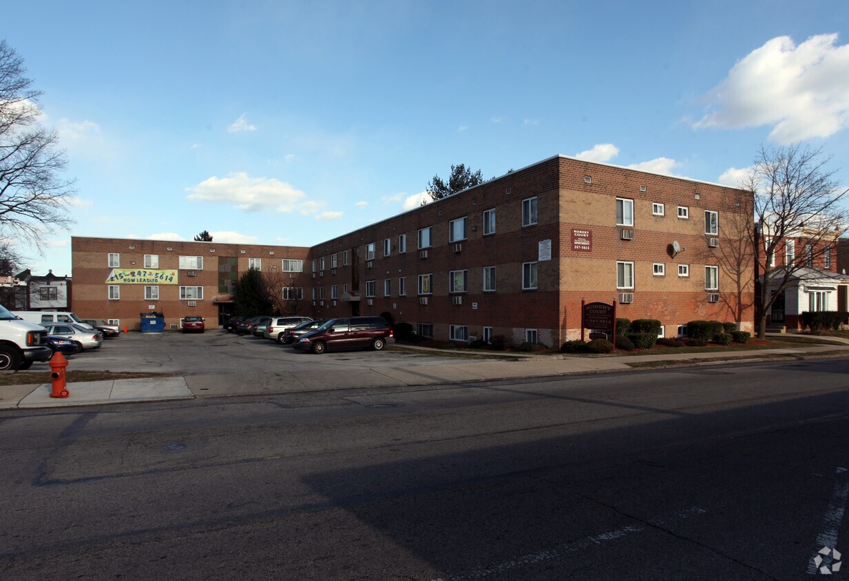 Foto principal - Robert Court Apartments