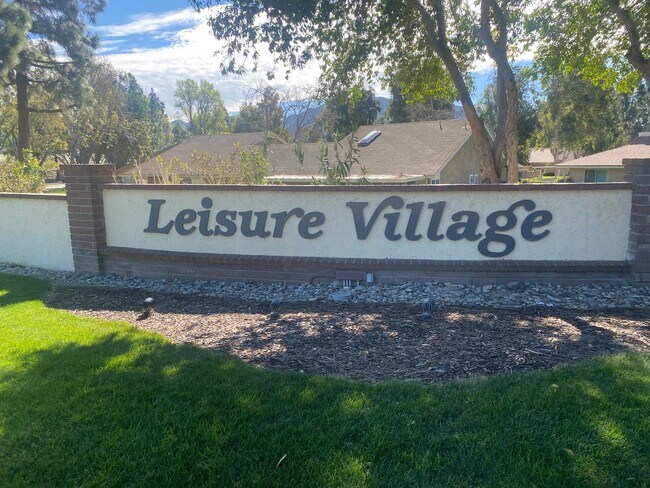 Building Photo - Leisure Village