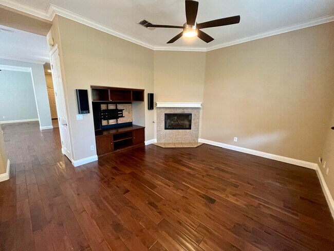 Foto del edificio - 5538 Coyote Ct