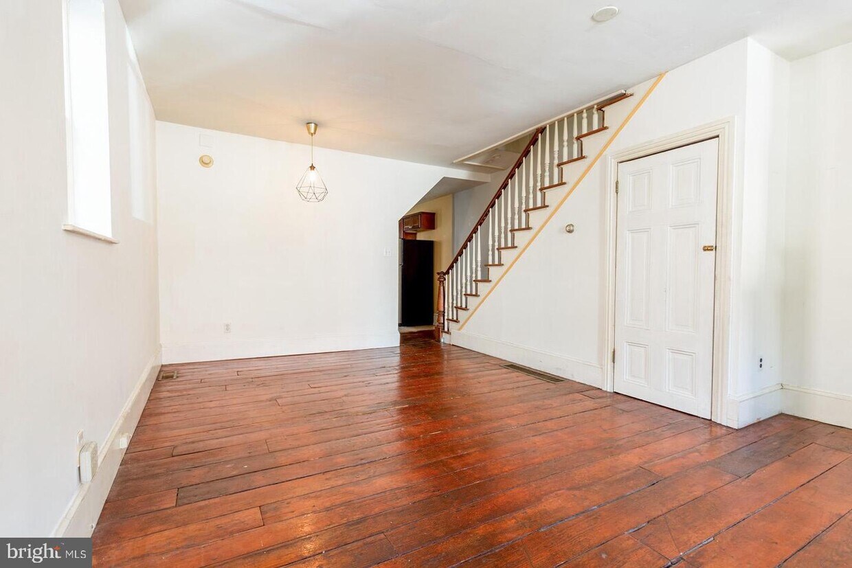 Foto principal - 1006 Bainbridge St