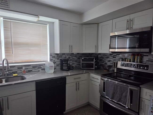 Foto del edificio - 2630 SW 49th Ct