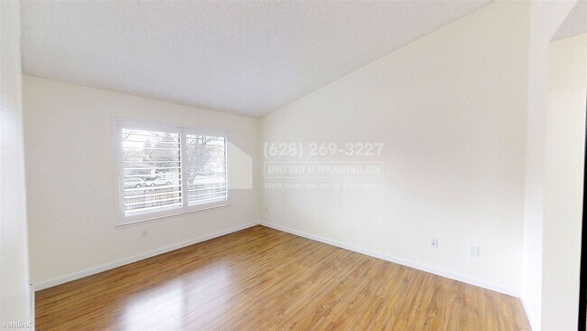 Building Photo - 2 br, 2 bath Condo - 38784 Huntington Cir -
