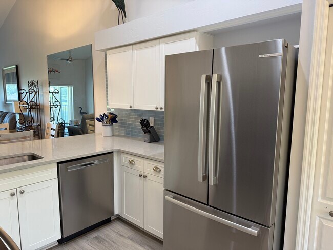 Building Photo - 20730 Country Creek Dr