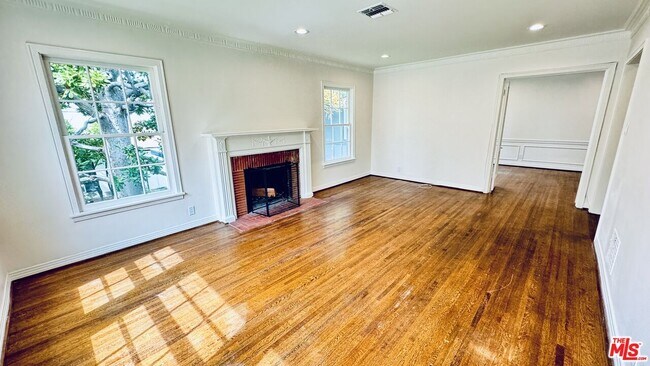 Foto del edificio - 410 S Spalding Dr