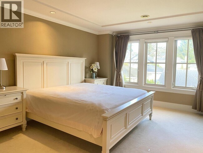 Photo du bâtiment - 3000 W 38th Ave