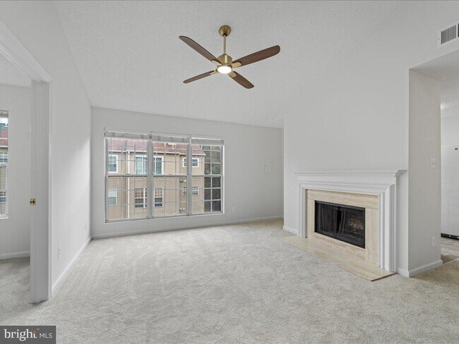 Building Photo - 1101 Huntmaster Terrace NE