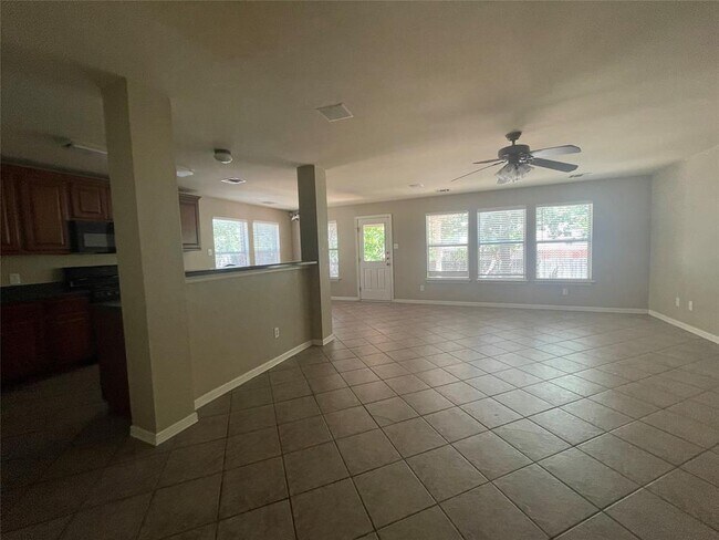 Foto del edificio - 19403 Sunken Creek Pass