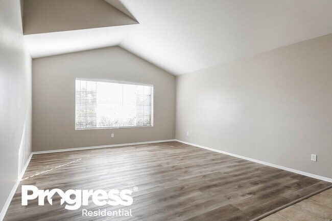 Building Photo - 24226 N 40th Ln