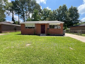 Building Photo - 6132 Pontotoc St