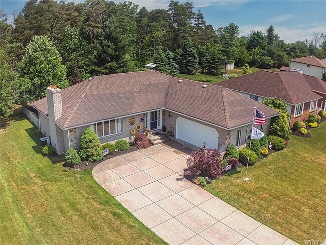 Building Photo - 27 Centennial Ct