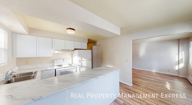 Foto del edificio - 2 Bed 1 Bath Apartment