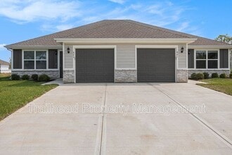 Building Photo - 623 Fall Meadow Ln