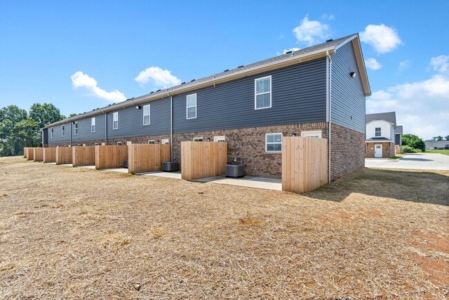 Interior Photo - Professional Park Townhomes