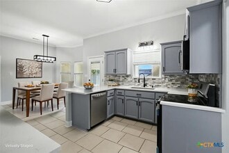 Building Photo - 4005 Midway Dr