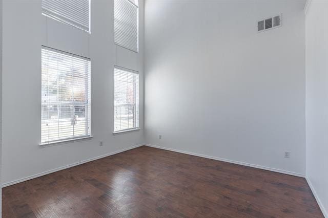 Building Photo - 5021 Goldenrod Dr