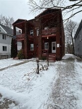 Building Photo - 3467 E 149th St