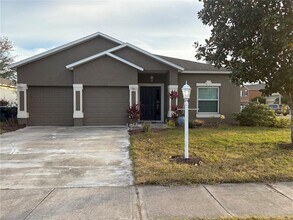 Building Photo - 5610 Forest Ridge Dr