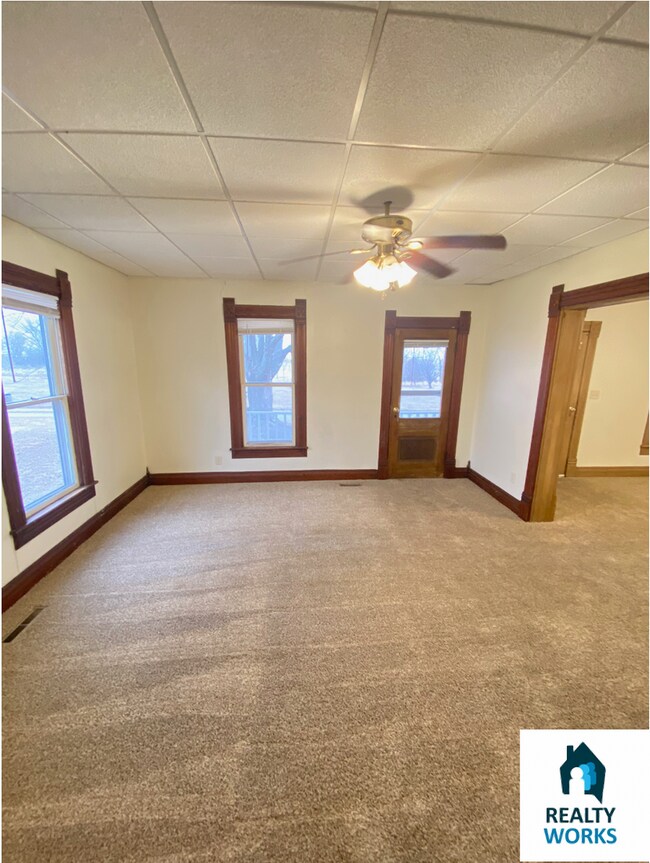 Foto del edificio - Large 5 Bed In Hallam Ne!