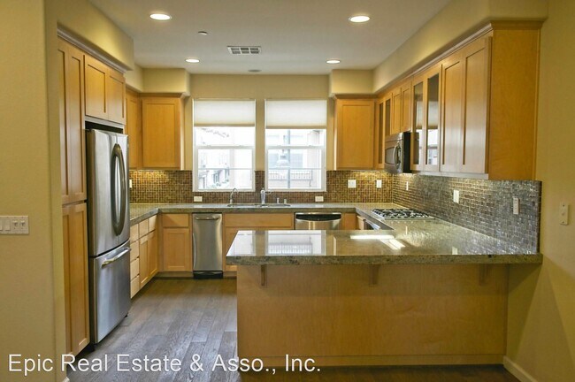 Building Photo - 4816 Portola Redwood Ln