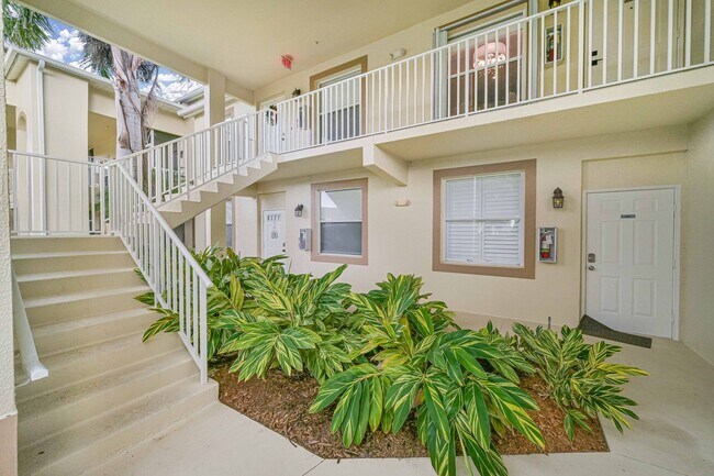 Foto del edificio - ** ESTERO 2/2 Stoneybrook Condo- Fully Fur...