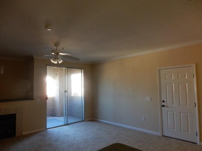 Building Photo - 501 Gibson Dr