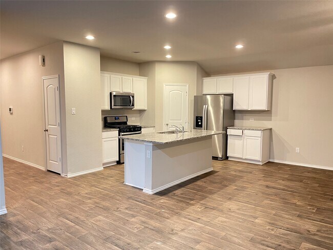 Foto del edificio - 16004 Birch Bay Ln