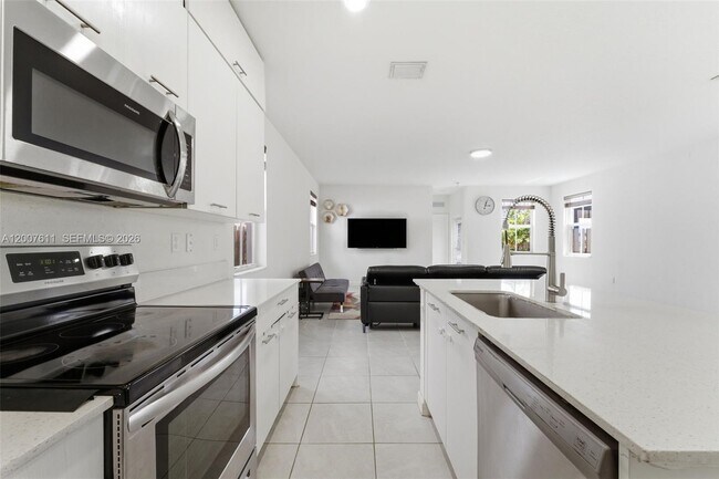 Foto del edificio - 2284 NW 130th St