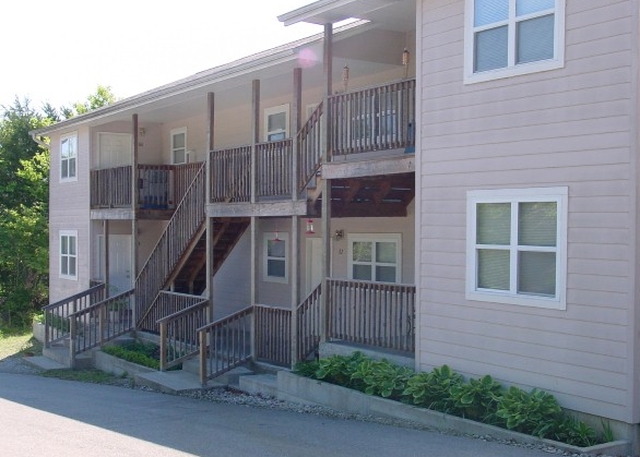 Primary Photo - Deer Run Apartments