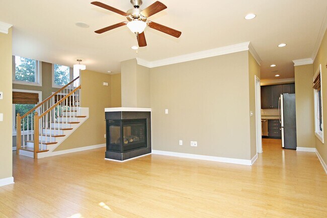 Foto del edificio - Spacious Downtown Home Convenient to UVA Medical Center