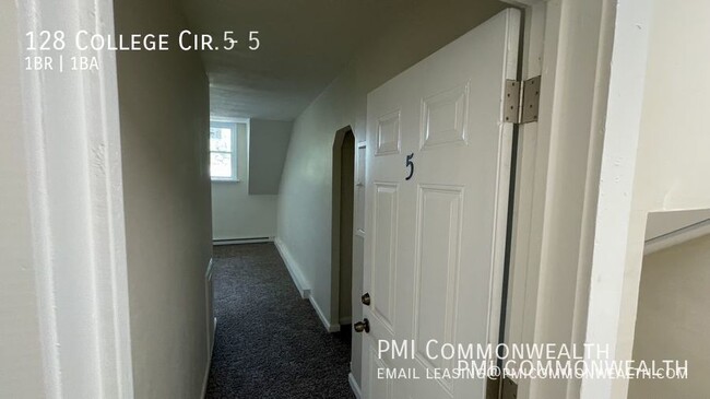 Foto del edificio - 1 bed/1 bath apartment (available (3/15)