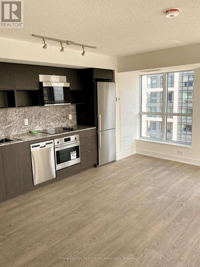 Building Photo - 9 Mabelle Ave