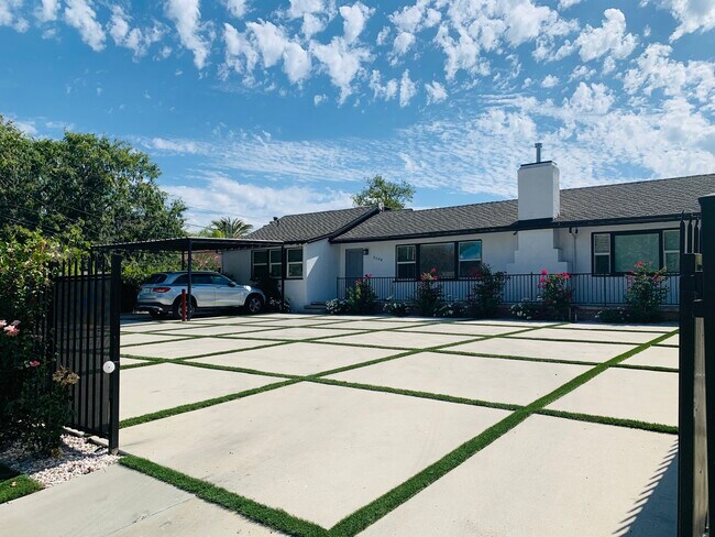 Foto del edificio - 5148 Otis Ave
