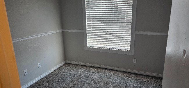 Foto del edificio - 6760 W Palo Verde Ave