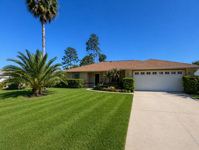 Building Photo - Discover this well-located 3-bedroom, 2-bath home in Palm Coast!