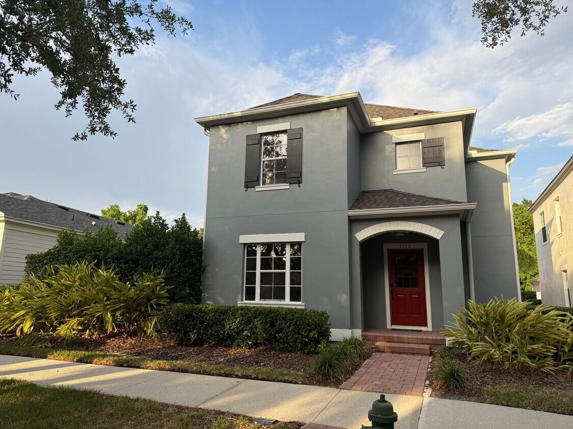Primary Photo - 1115 Damask St