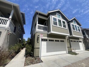 Building Photo - 105 Jacobs Ln